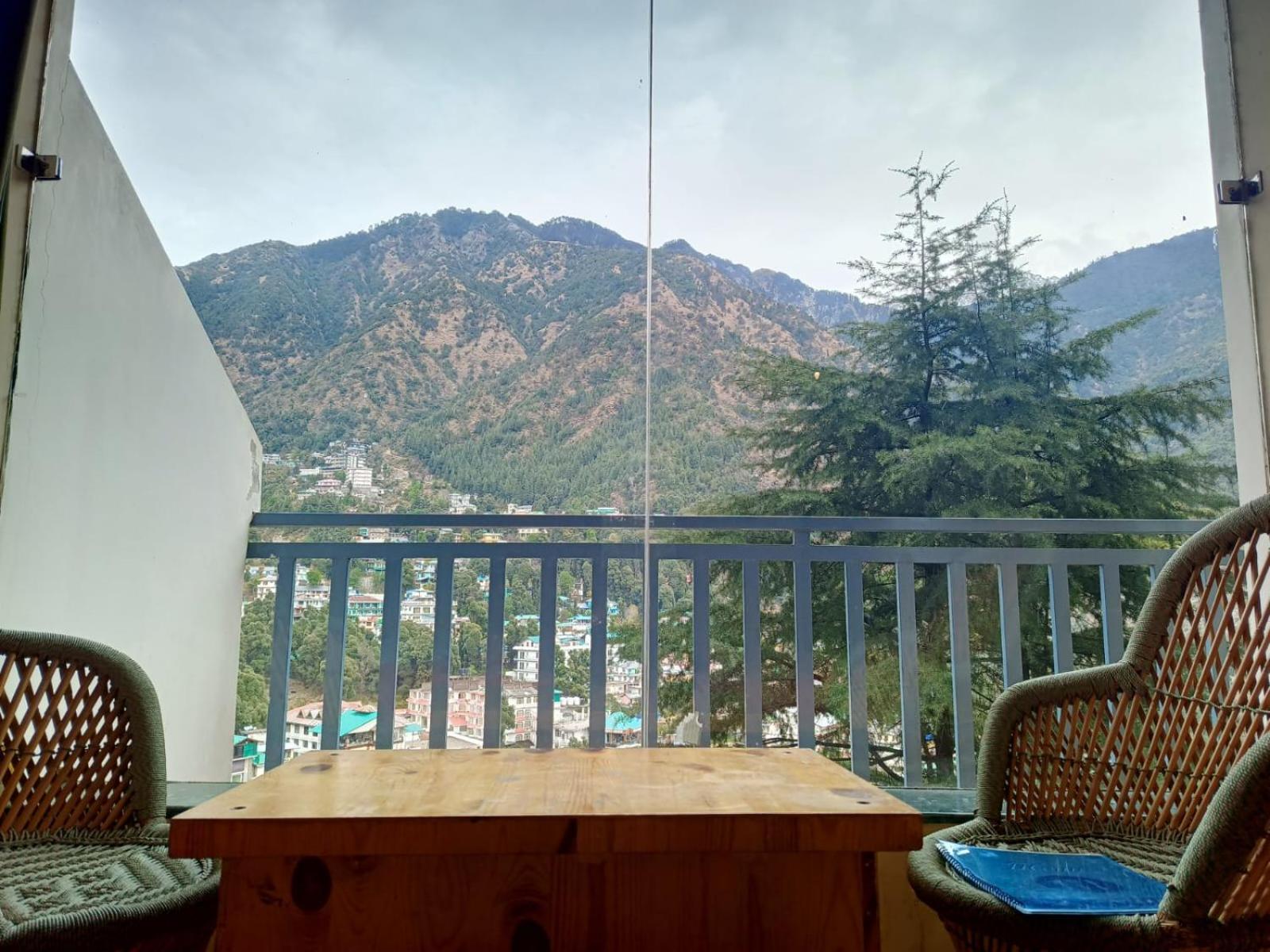 White Water Inn McLeodganj Dharamshala Exterior foto